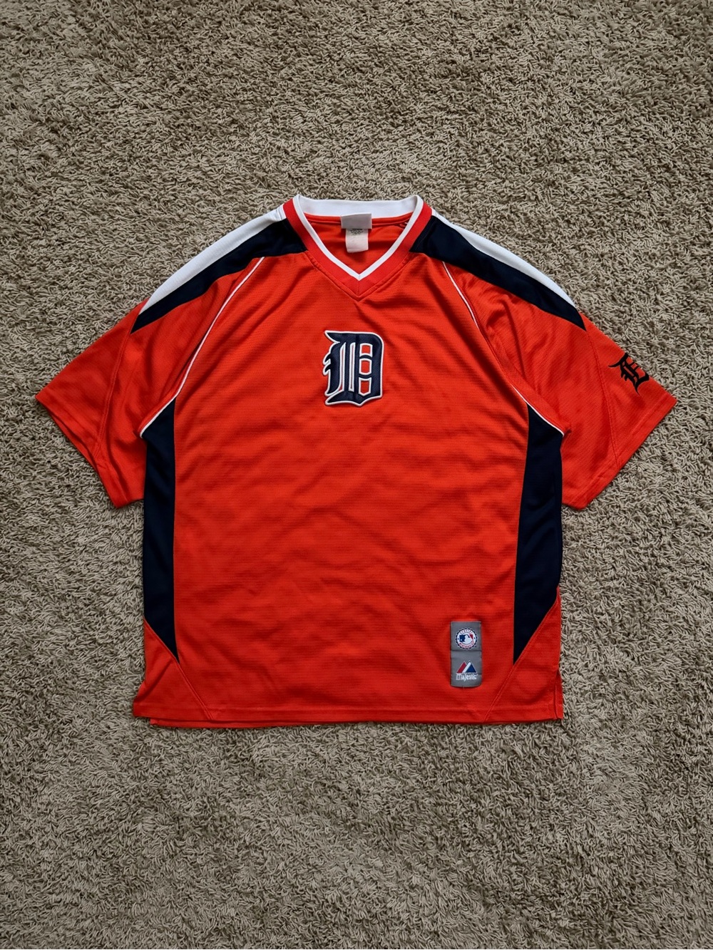 Vintage Mens Detroit Tigers Majestic Practice Embroidered Logo Jersey L/XL RARE